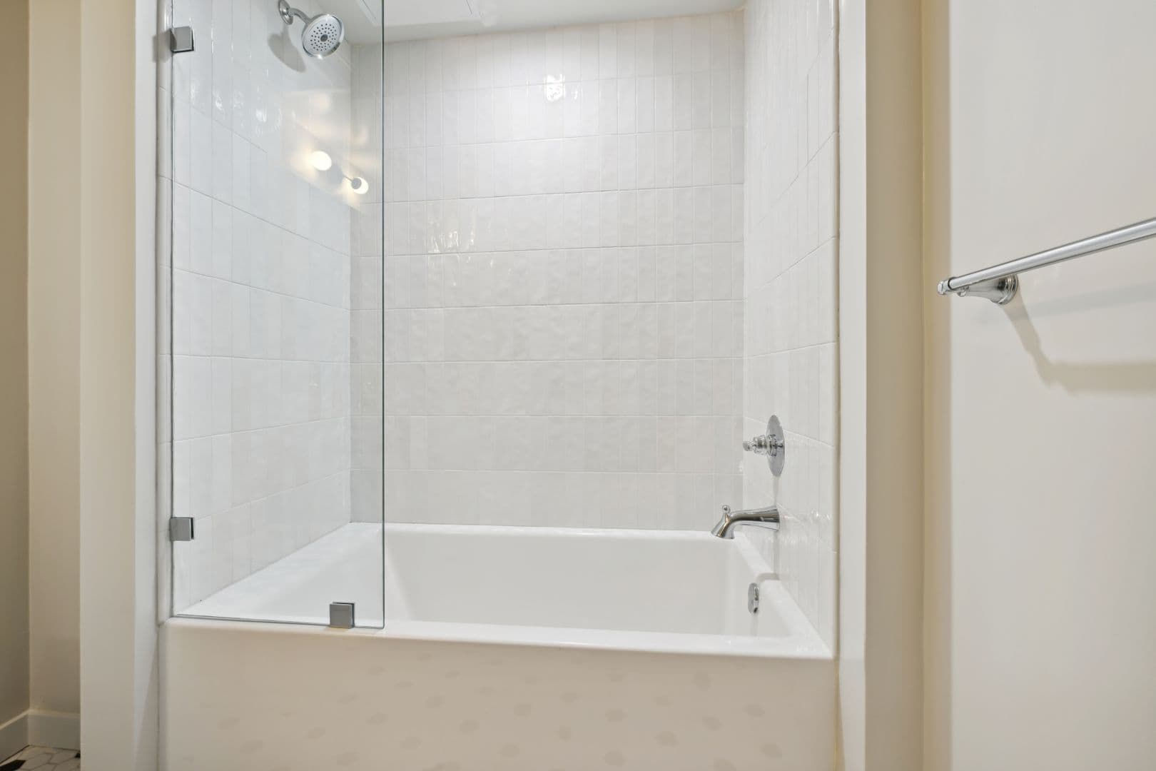 Los Angeles Apartment: 1818 N. Cherokee Ave