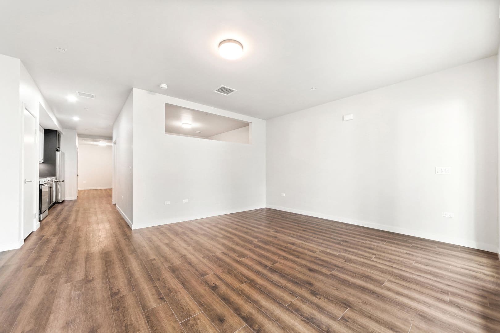 Los Angeles Apartment: 1818 N. Cherokee Ave