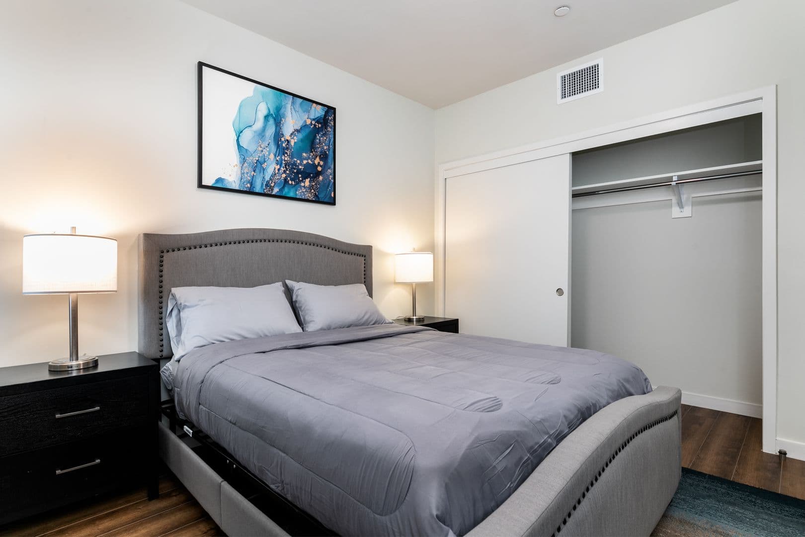 Los Angeles Apartment: 1818 N. Cherokee Ave