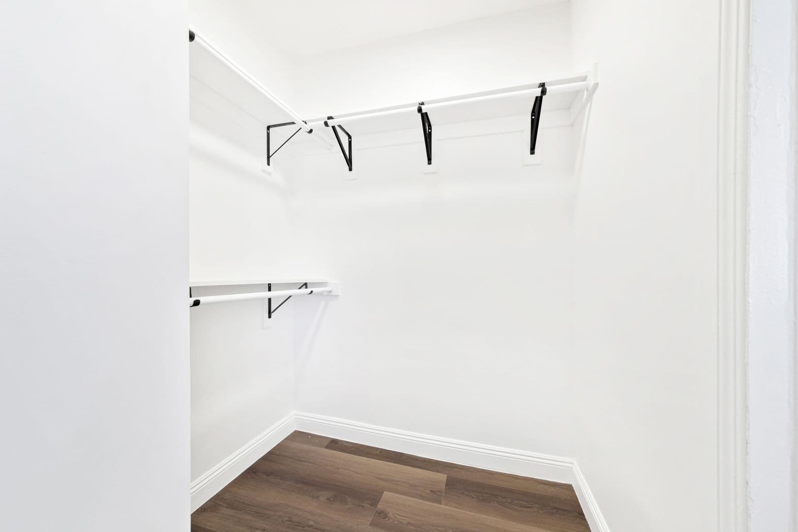 Los Angeles Apartment: 1775 N. Orange Drive