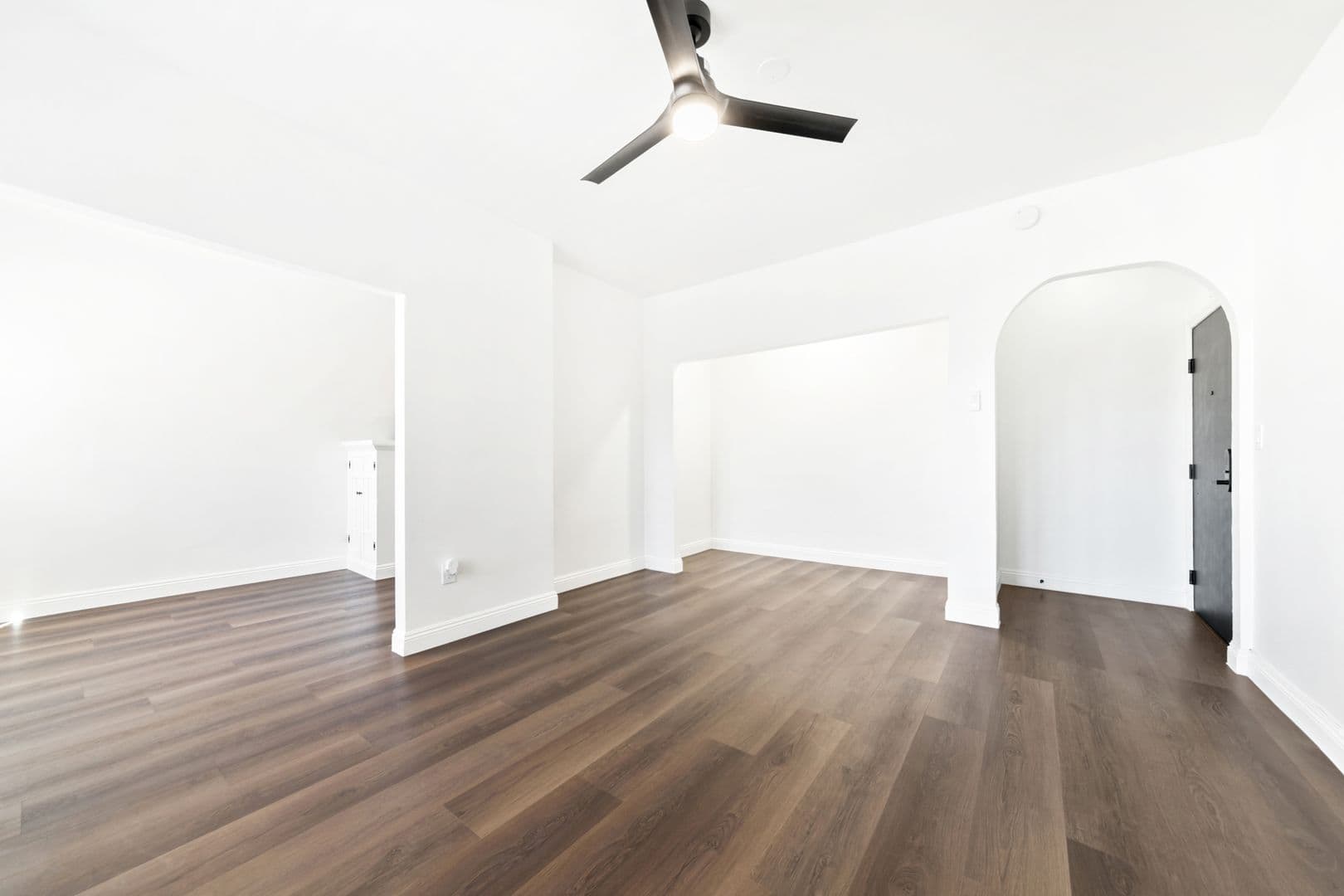 Los Angeles Apartment: 1775 N. Orange Drive