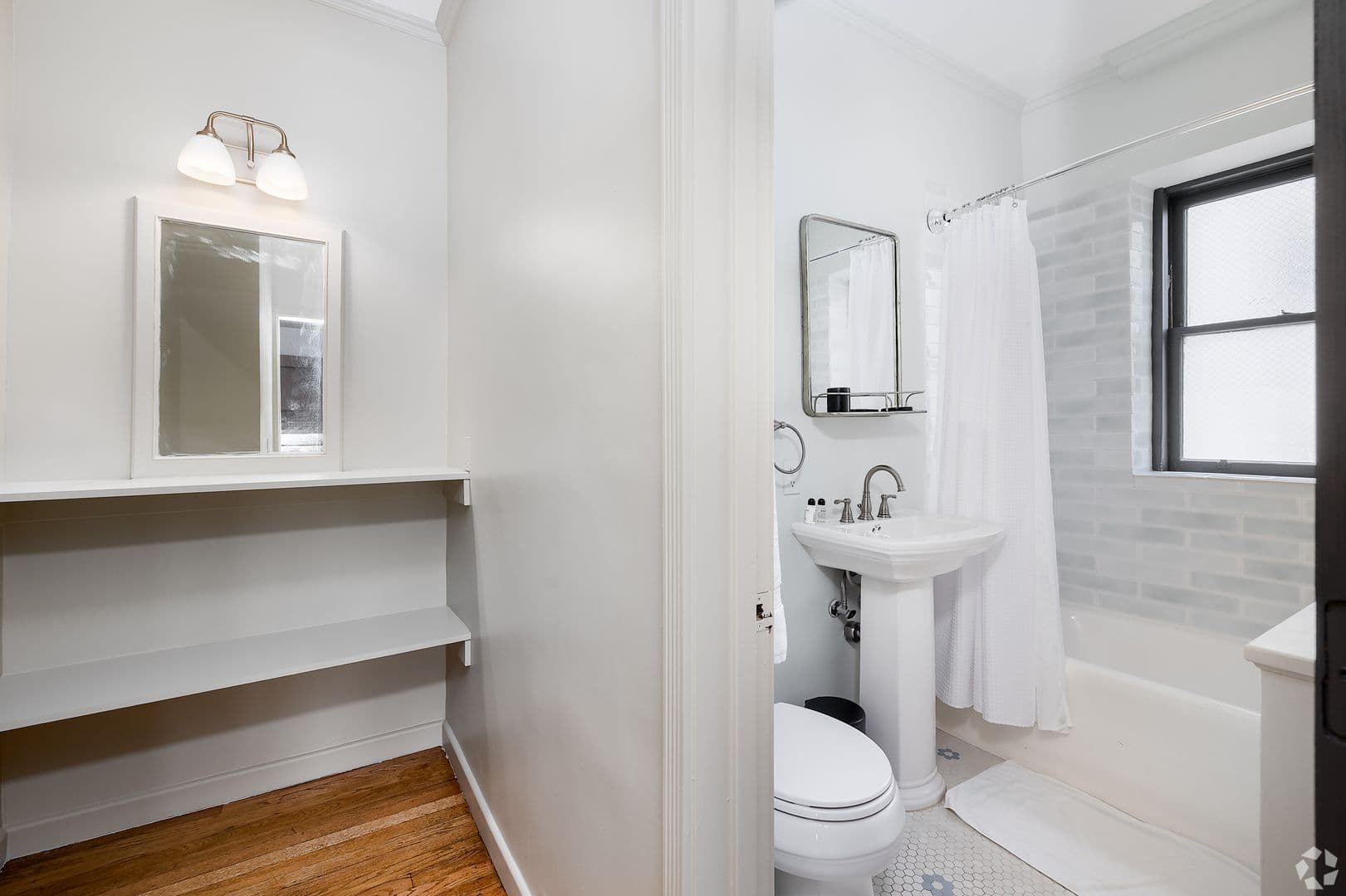 Los Angeles Apartment: 1830 N. Cherokee Ave.