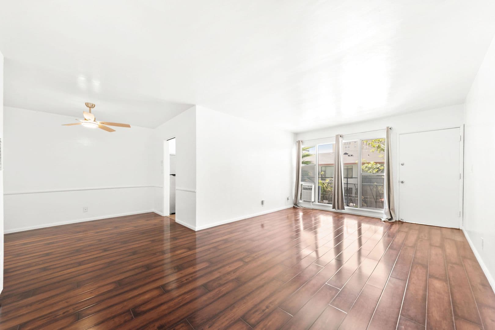 Los Angeles Apartment: 1737 N. Orange Drive