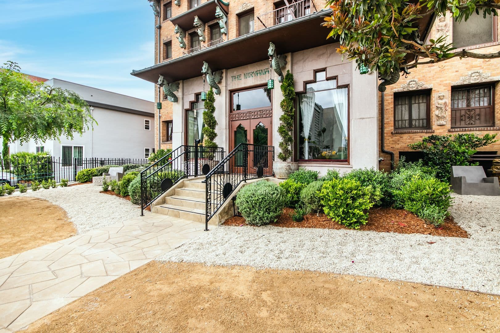Los Angeles Apartment: 1775 N. Orange Drive