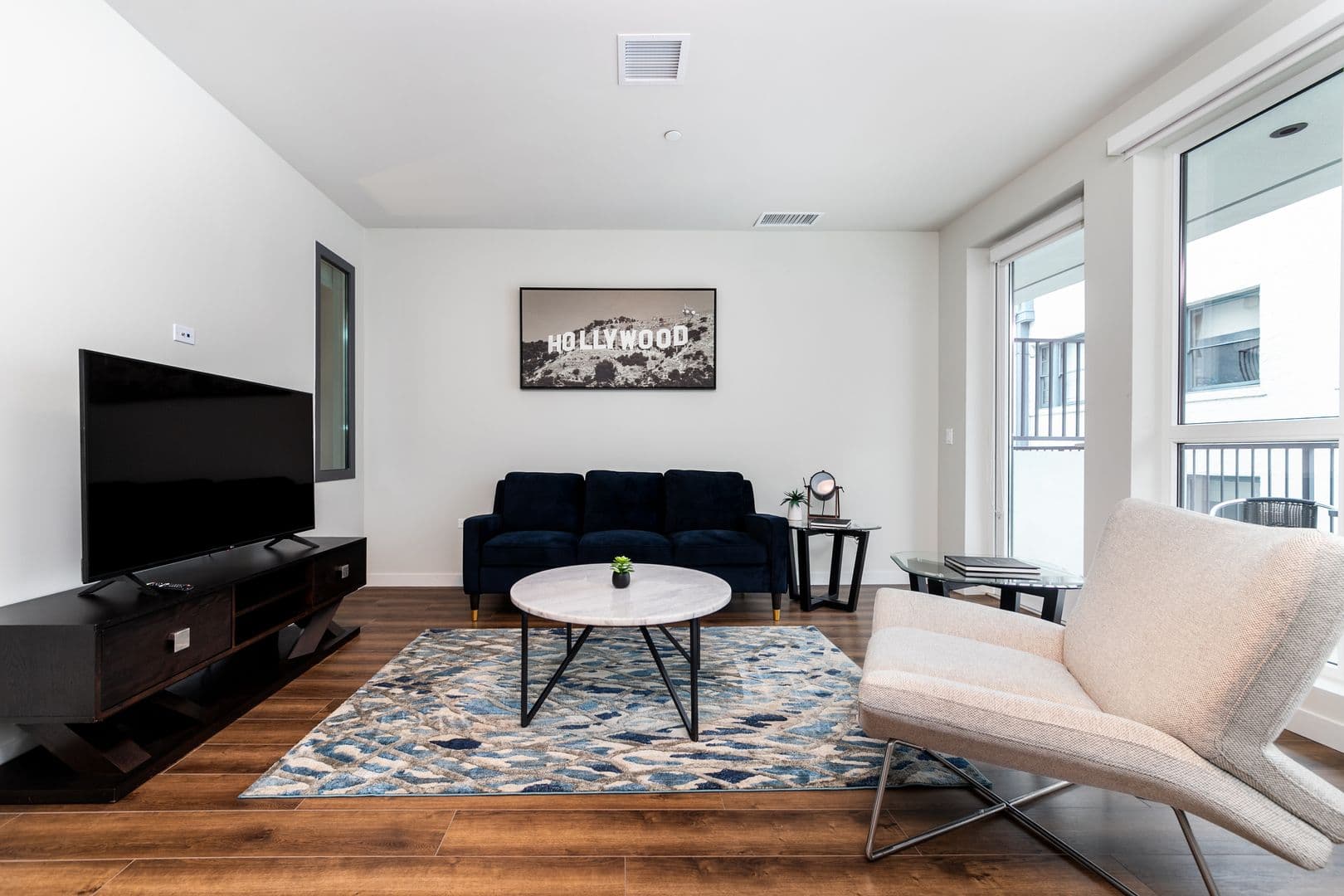 Los Angeles Apartment: 1818 N. Cherokee Ave