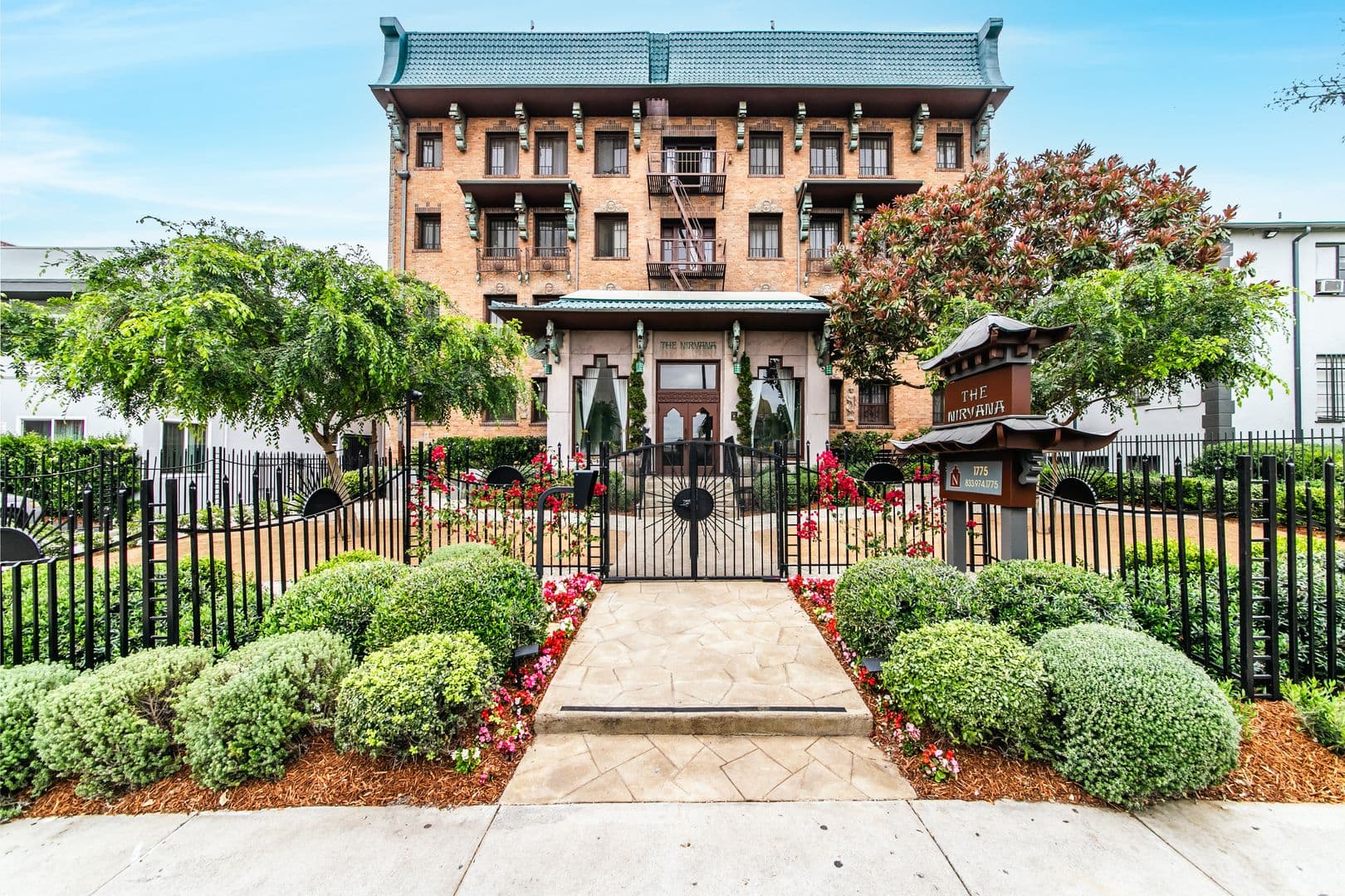 Los Angeles Apartment: 1775 N. Orange Drive