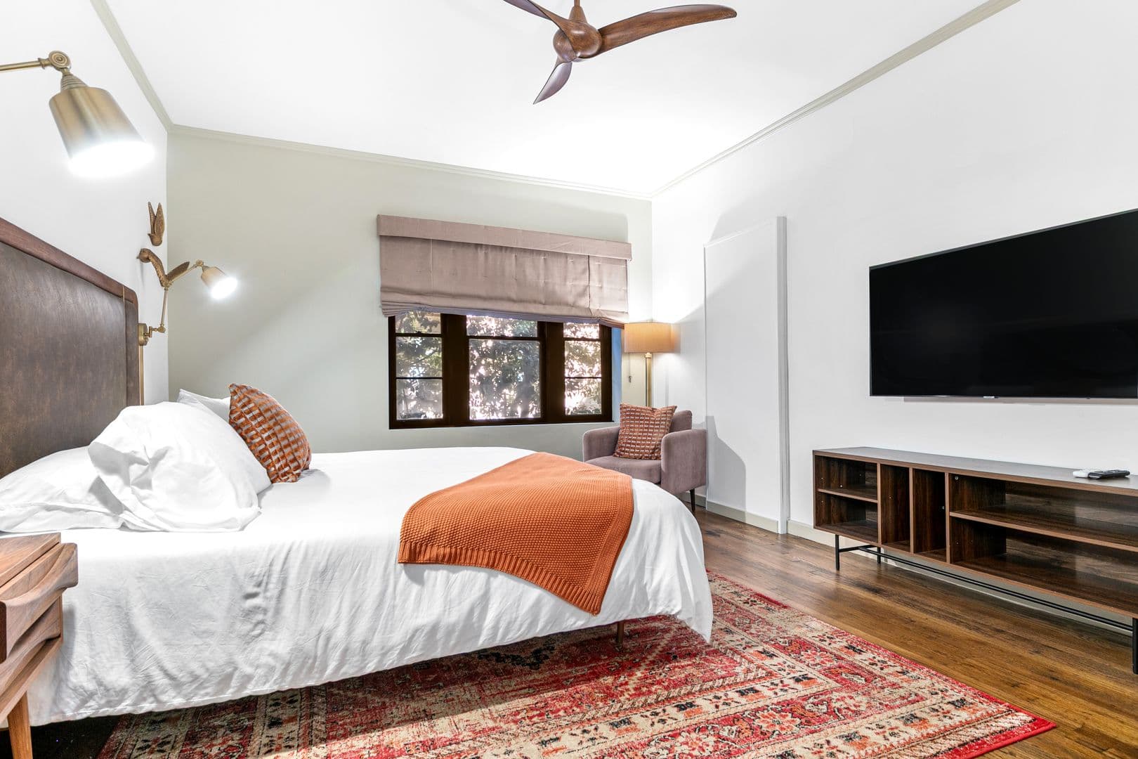 Los Angeles Apartment: 1830 N. Cherokee Ave.