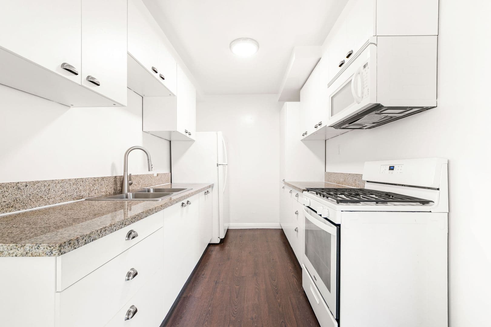 Los Angeles Apartment: 2025 S. Shenandoah St.