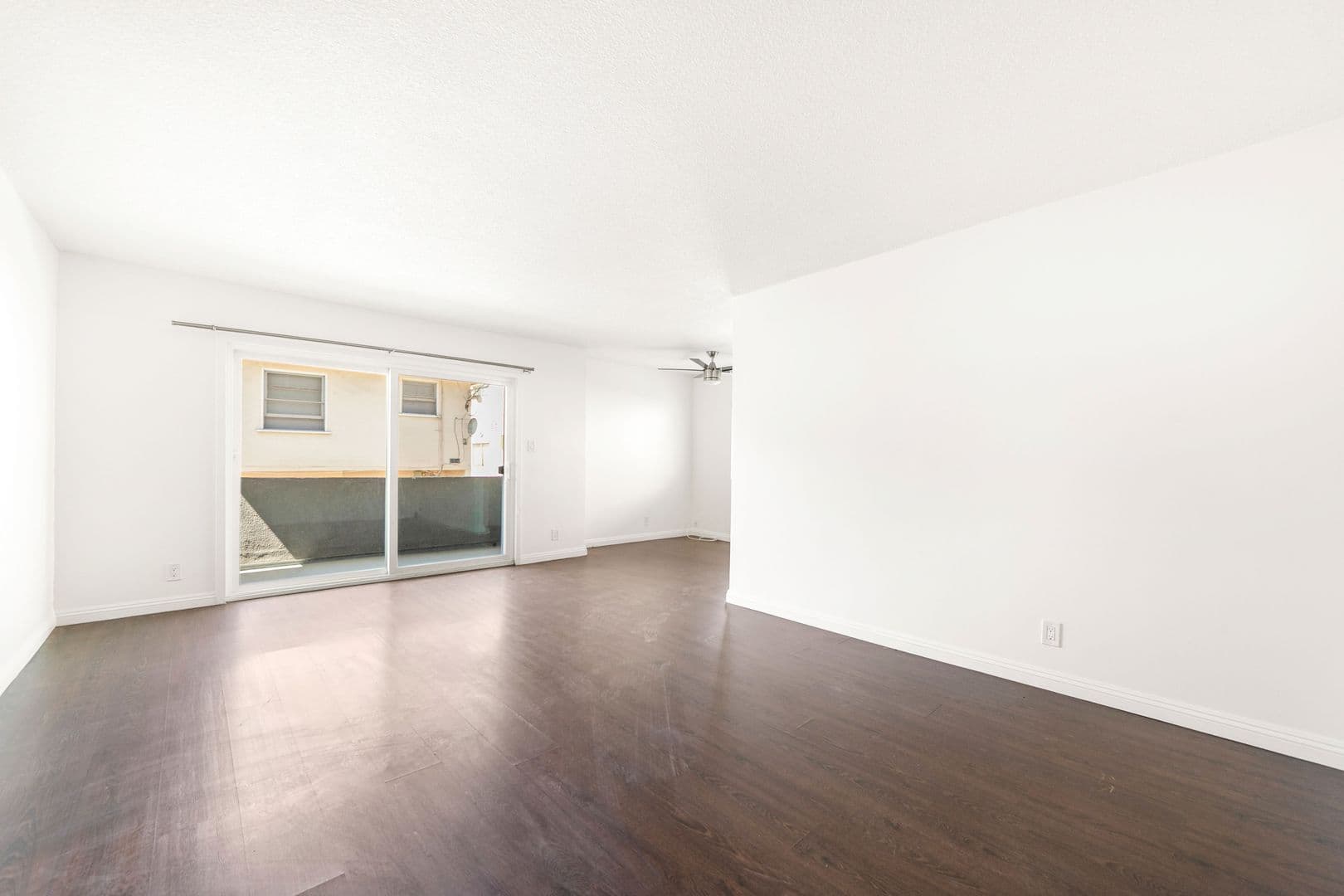 Los Angeles Apartment: 2025 S. Shenandoah St.