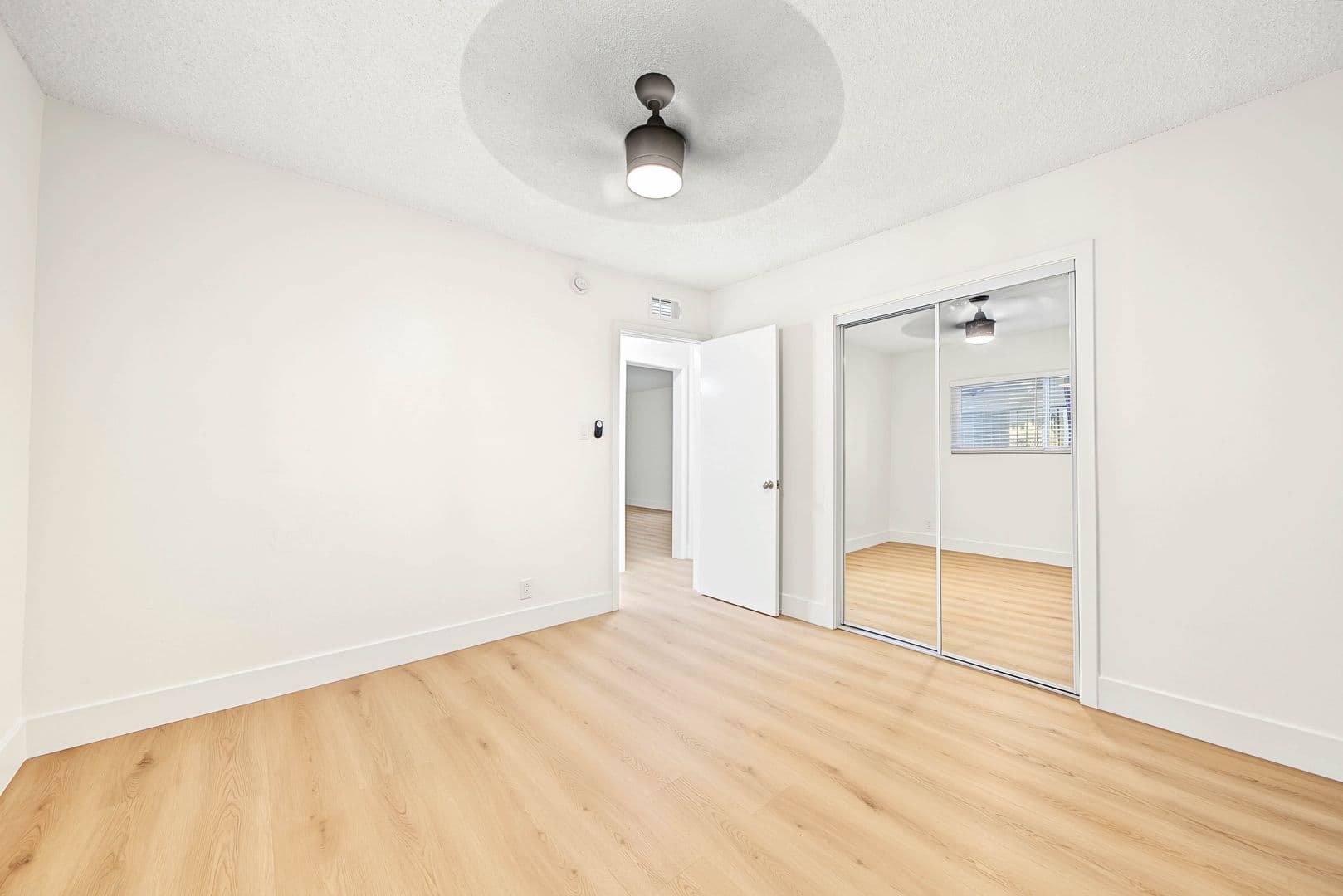 Los Angeles Apartment: 2025 S. Bedford Street