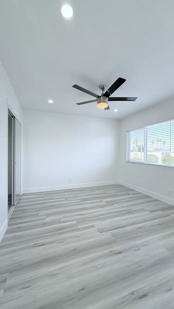 Los Angeles Apartment: 3919 Ursula Ave.