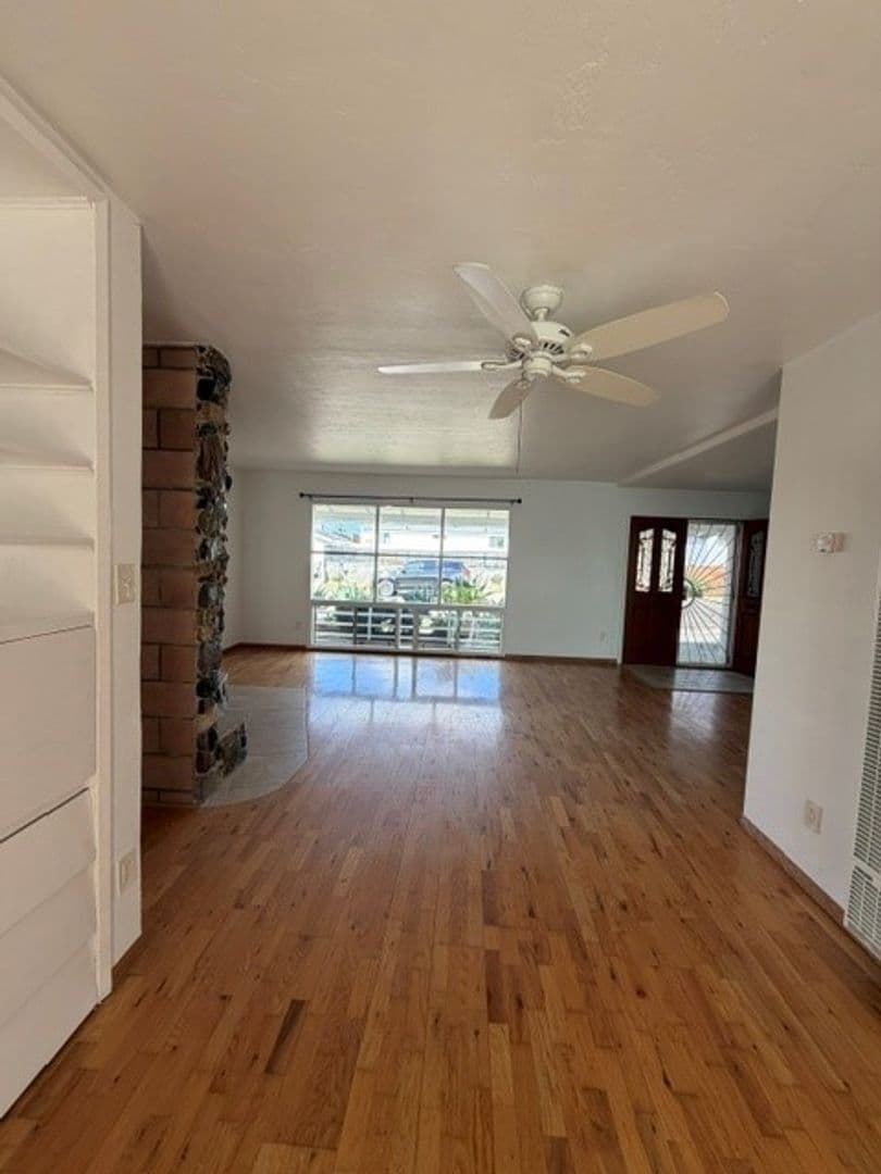 SAN DIEGO House: 4715 HURON AVENUE