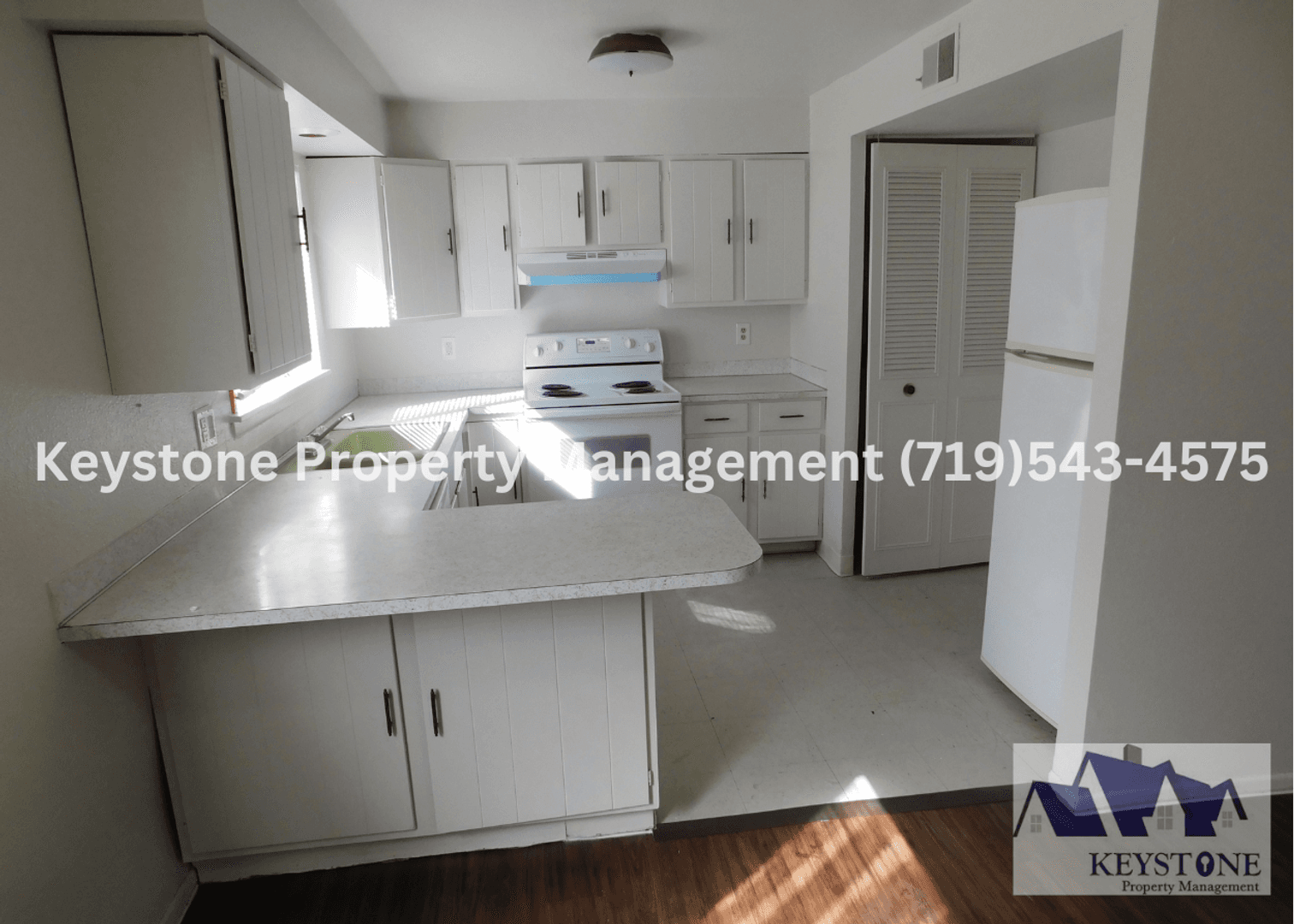 Pueblo Apartment: 229 Bonnymede Road