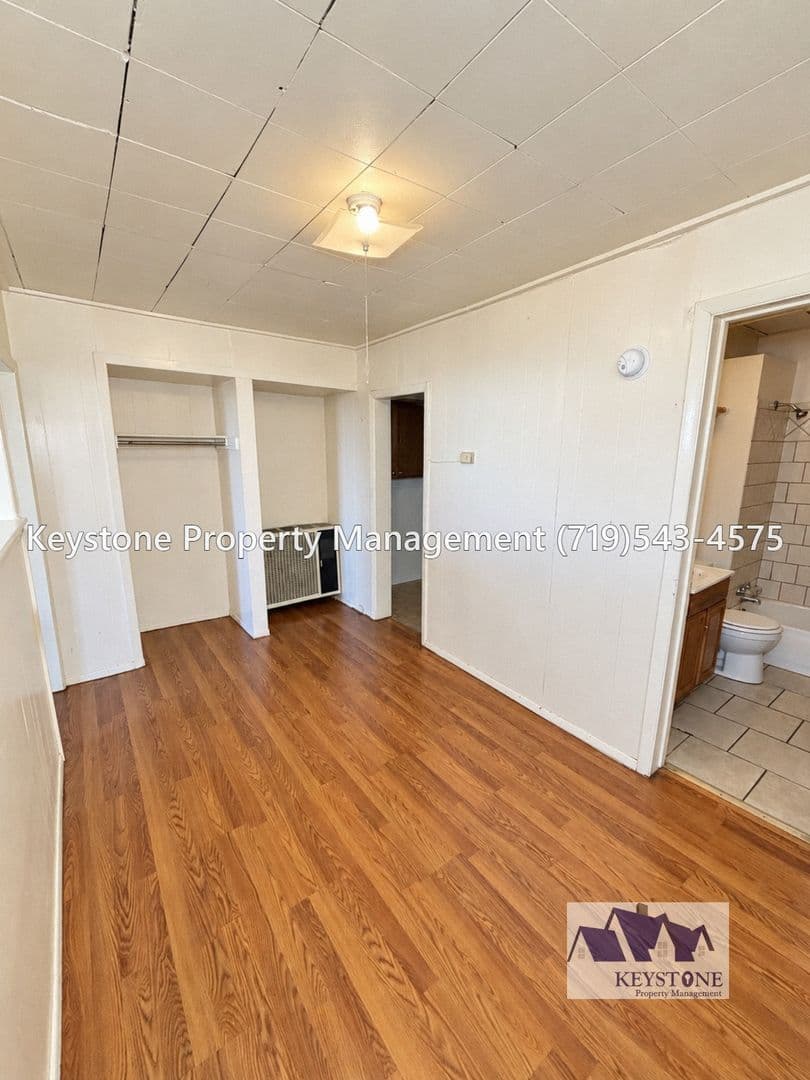 Pueblo Apartment: 300 E. 3rd Street #5