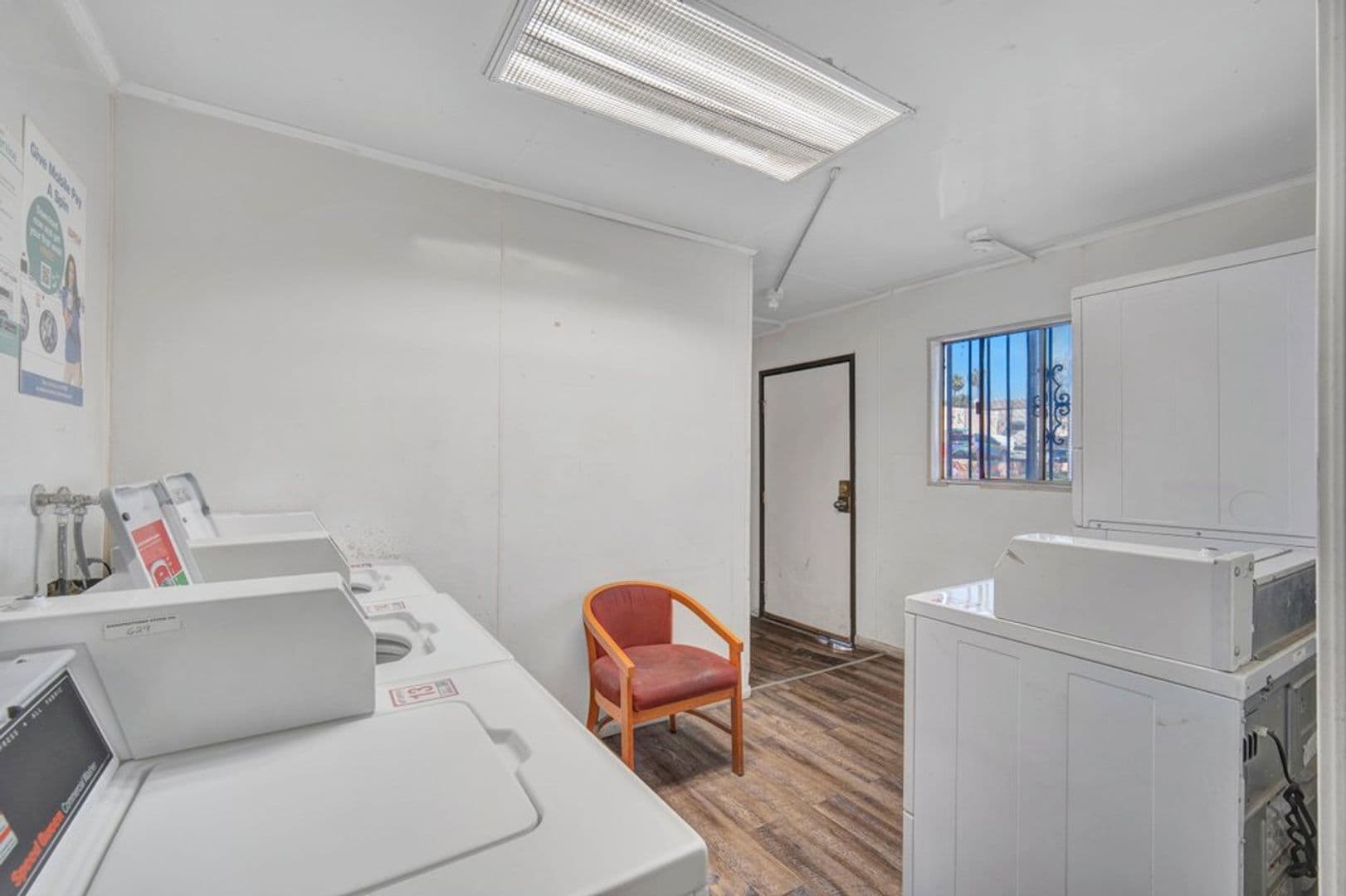 Las Vegas Apartment: 424 S. 13th St