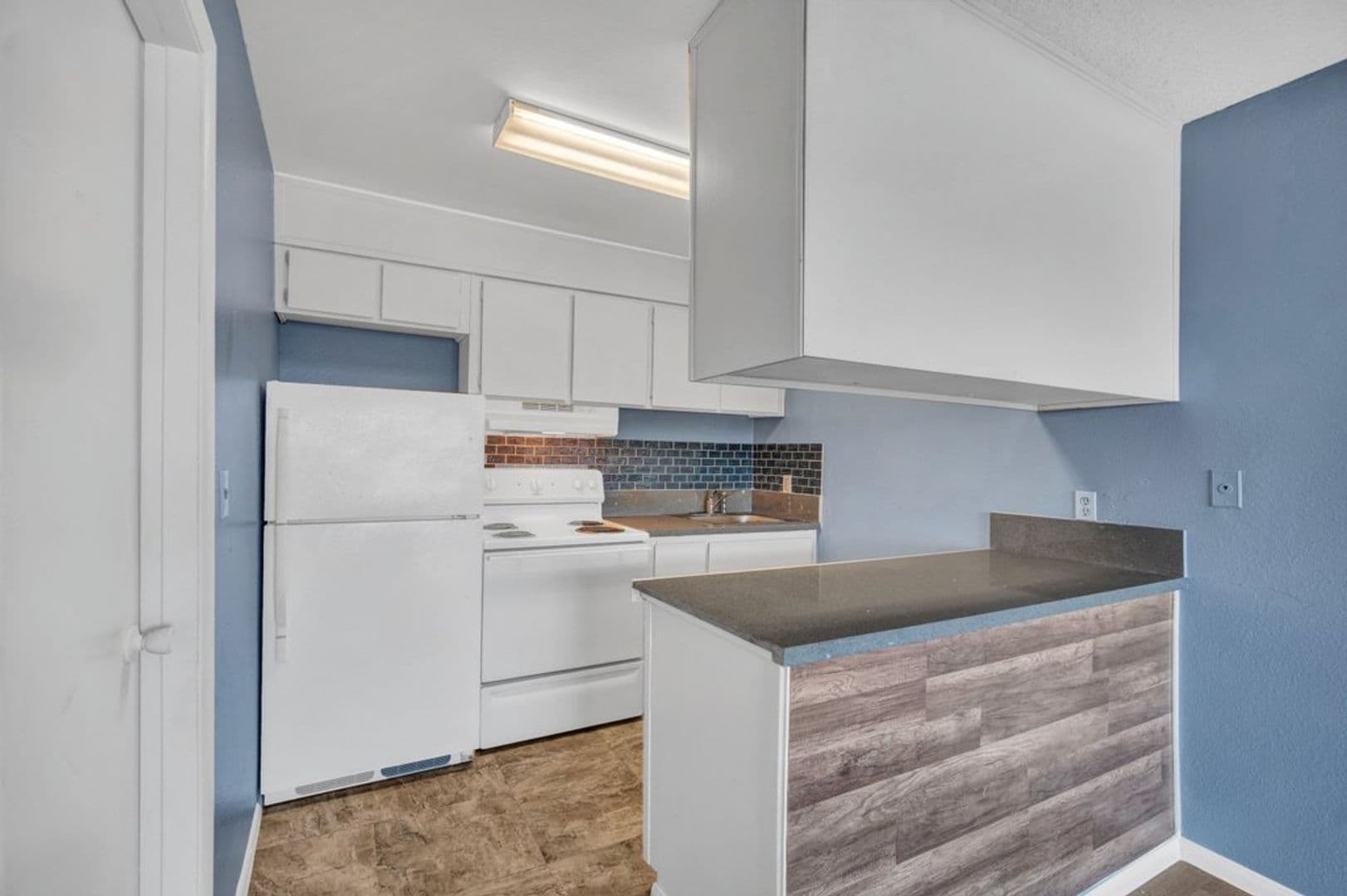 Las Vegas Apartment: 424 S. 13th St