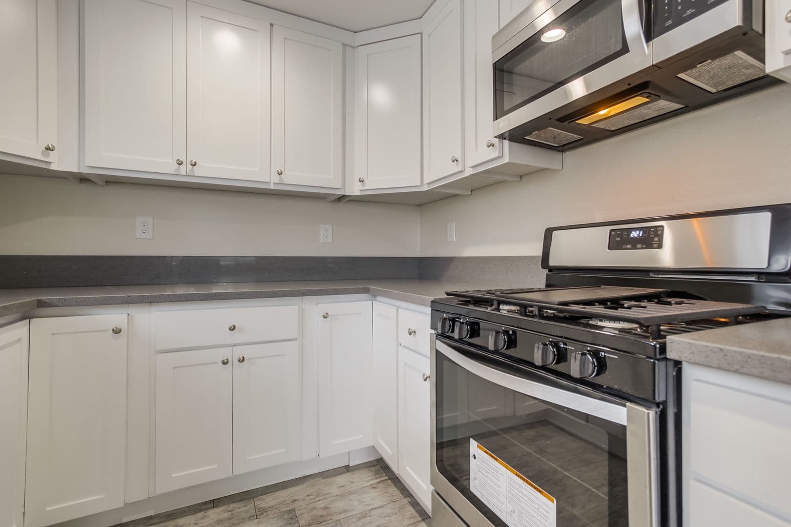 Oceanside Apartment: 1202 Missouri Avenue