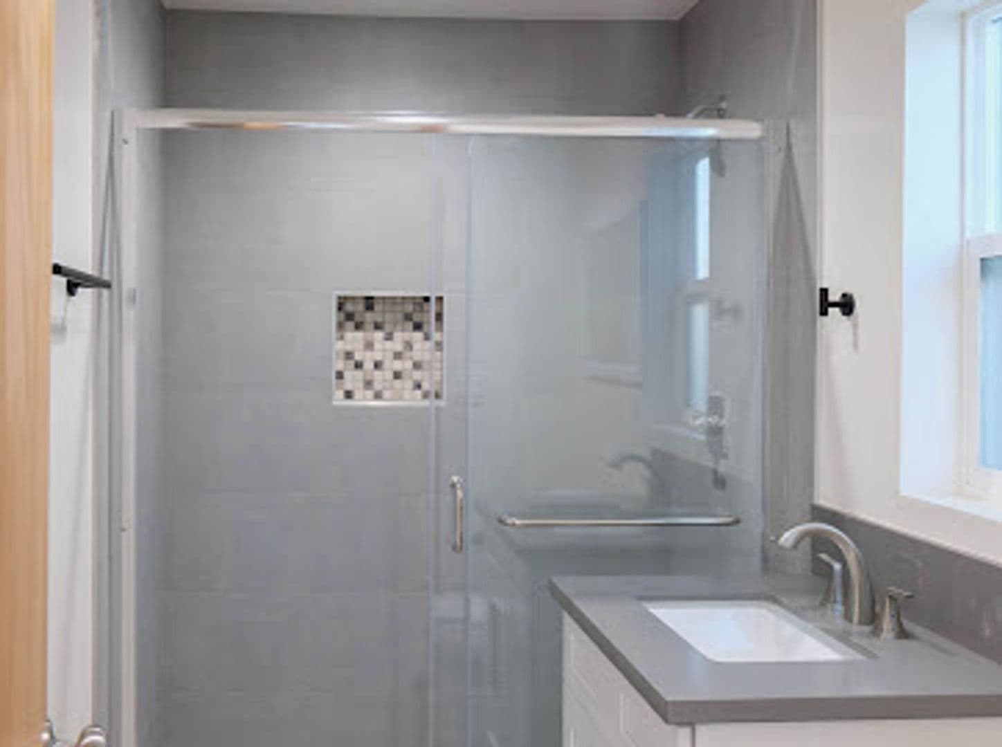 Oceanside Apartment: 1202 Missouri Avenue
