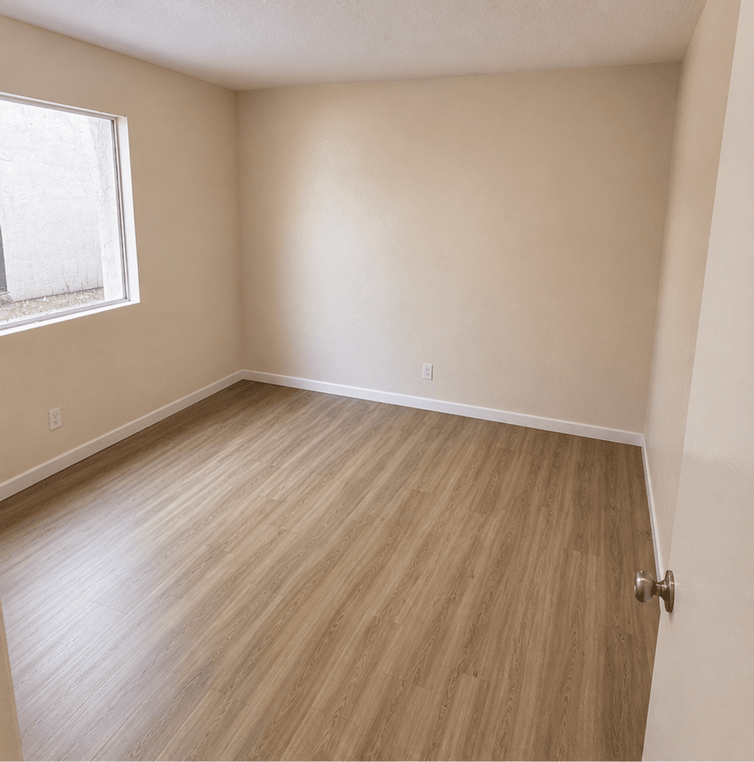 San Diego Apartment: 344 South Willie James Jones Avenue