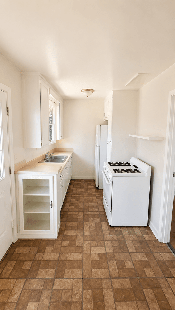 San Diego Apartment: 701-15 60th Street