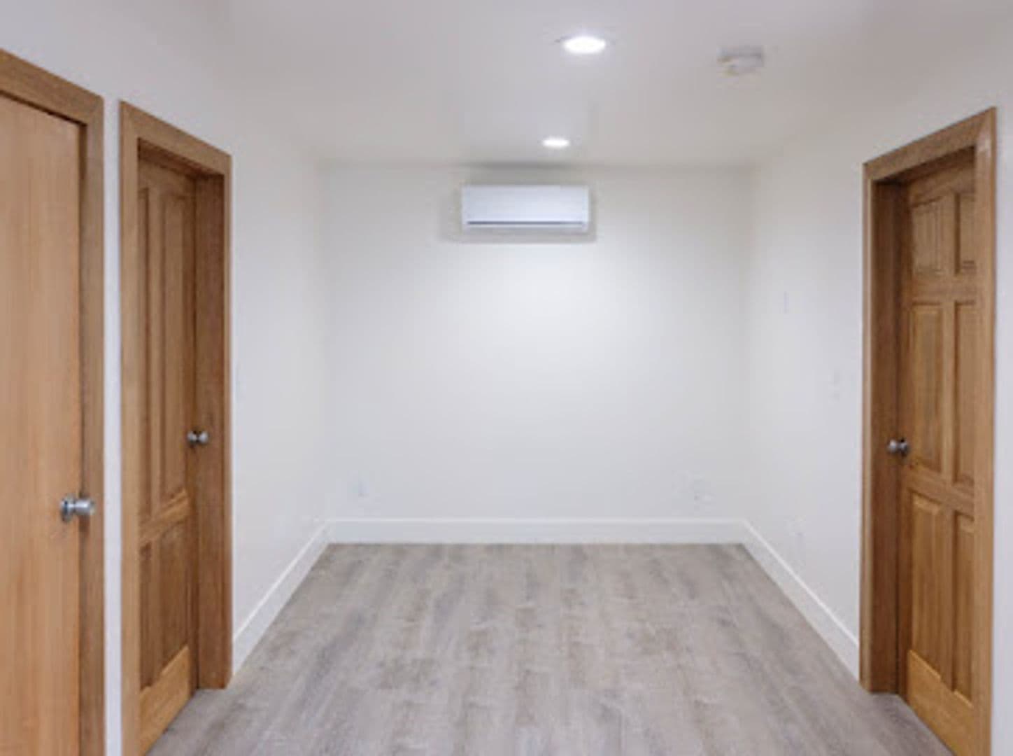 Oceanside Apartment: 1202 Missouri Avenue