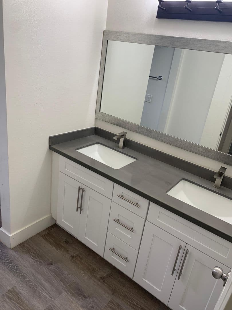 Oceanside Apartment: 333 Brooks Street