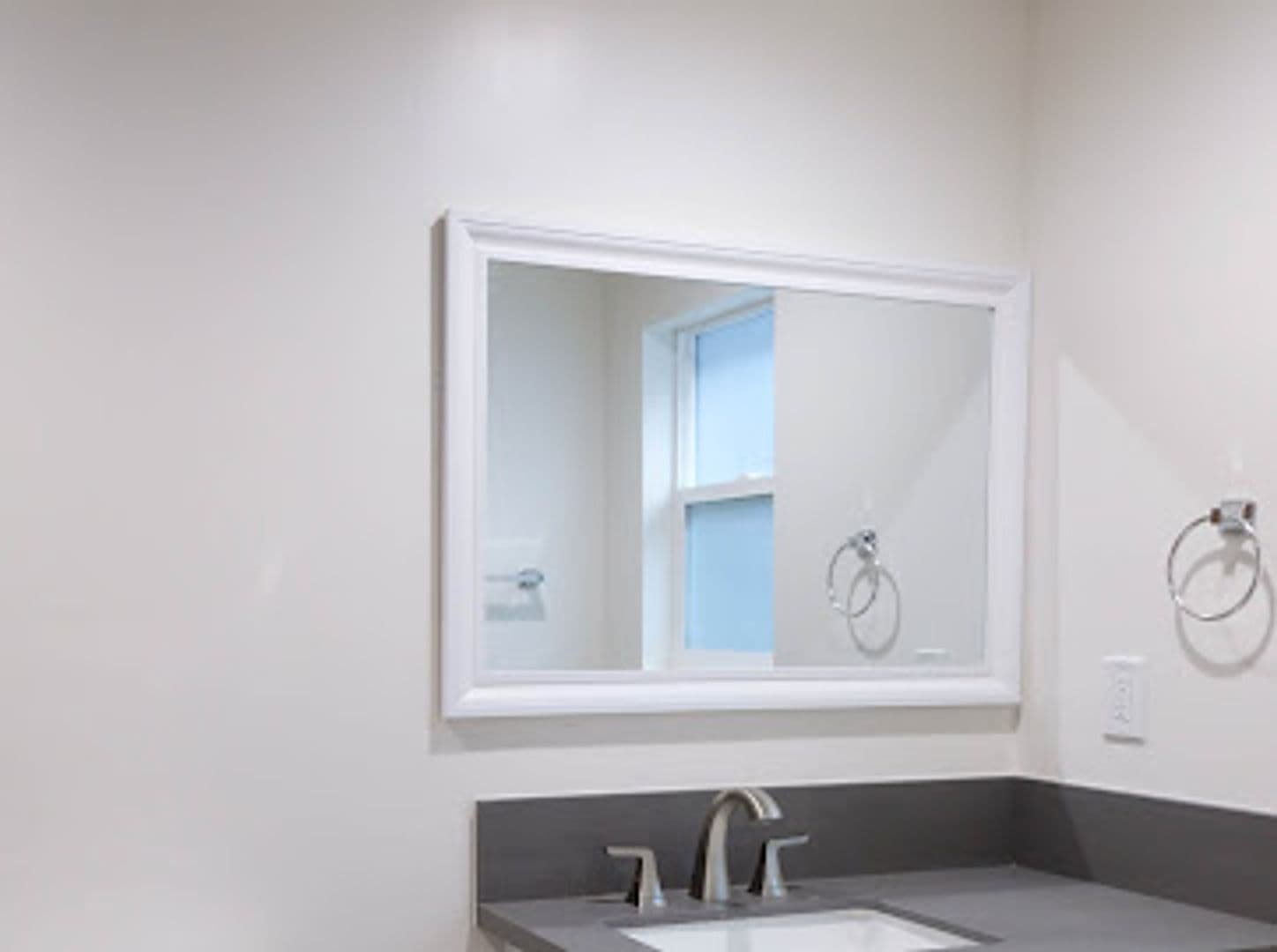 Oceanside Apartment: 1202 Missouri Avenue