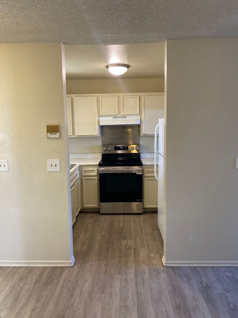 San Diego Apartment: 344 South Willie James Jones Avenue