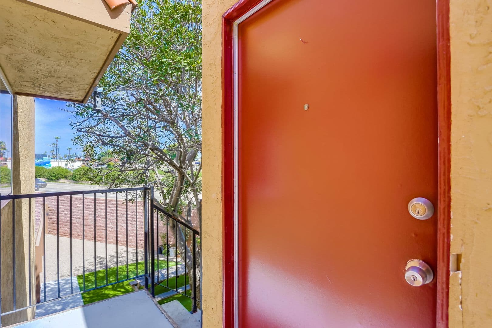 Oceanside Apartment: 333 Brooks Street