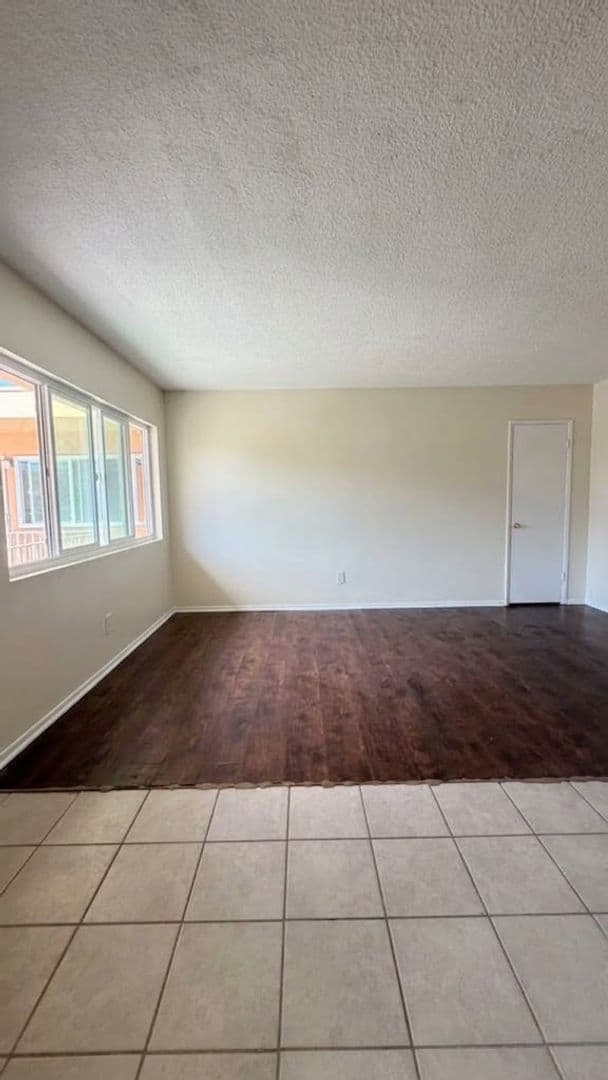 Oceanside Apartment: 421 N Weitzel Street