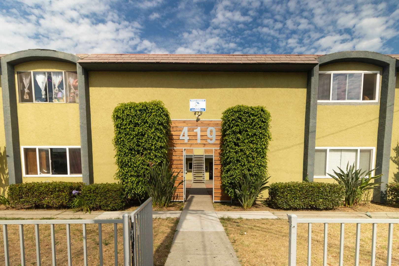 Oceanside Apartment: 419 Garfield Street