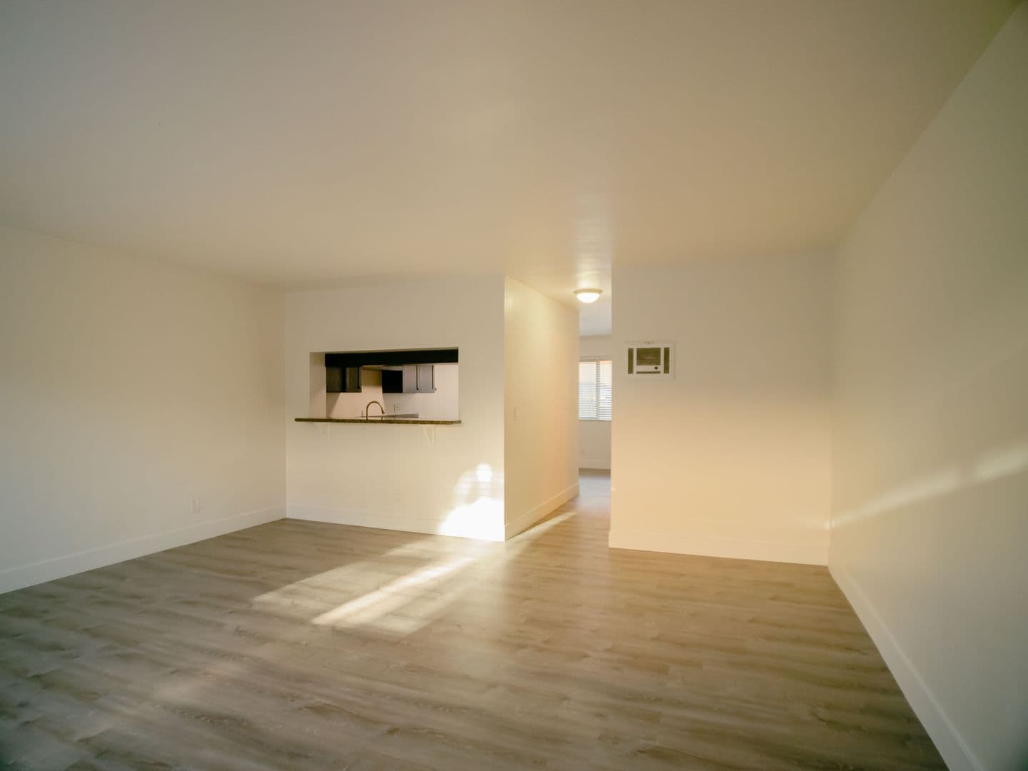 Chula Vista Apartment: 545 Park Way