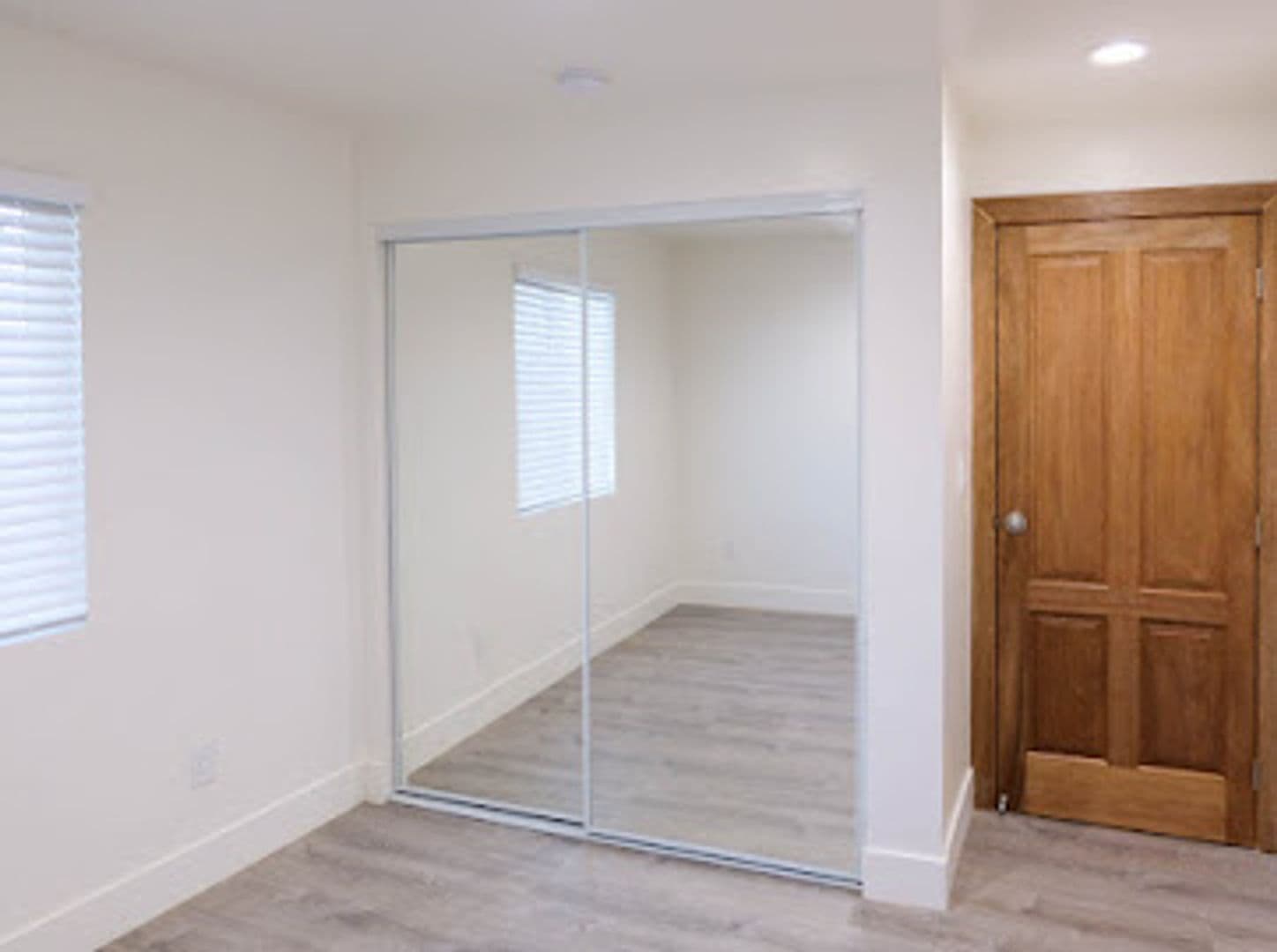 Oceanside Apartment: 1202 Missouri Avenue