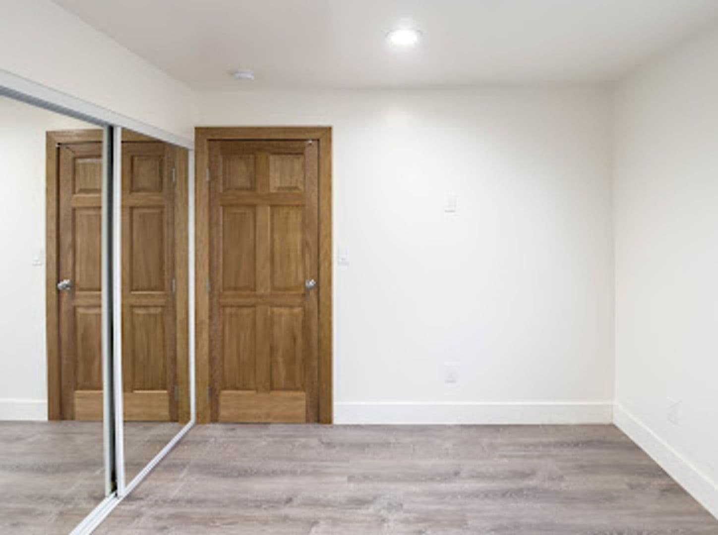 Oceanside Apartment: 1202 Missouri Avenue