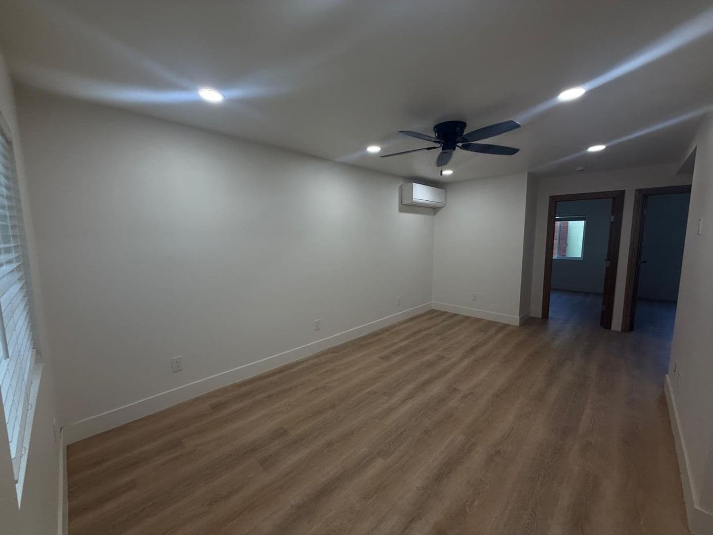 Oceanside Apartment: 419 Garfield Street