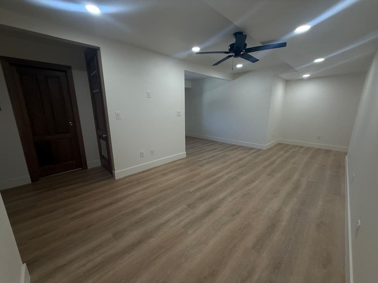 Oceanside Apartment: 419 Garfield Street