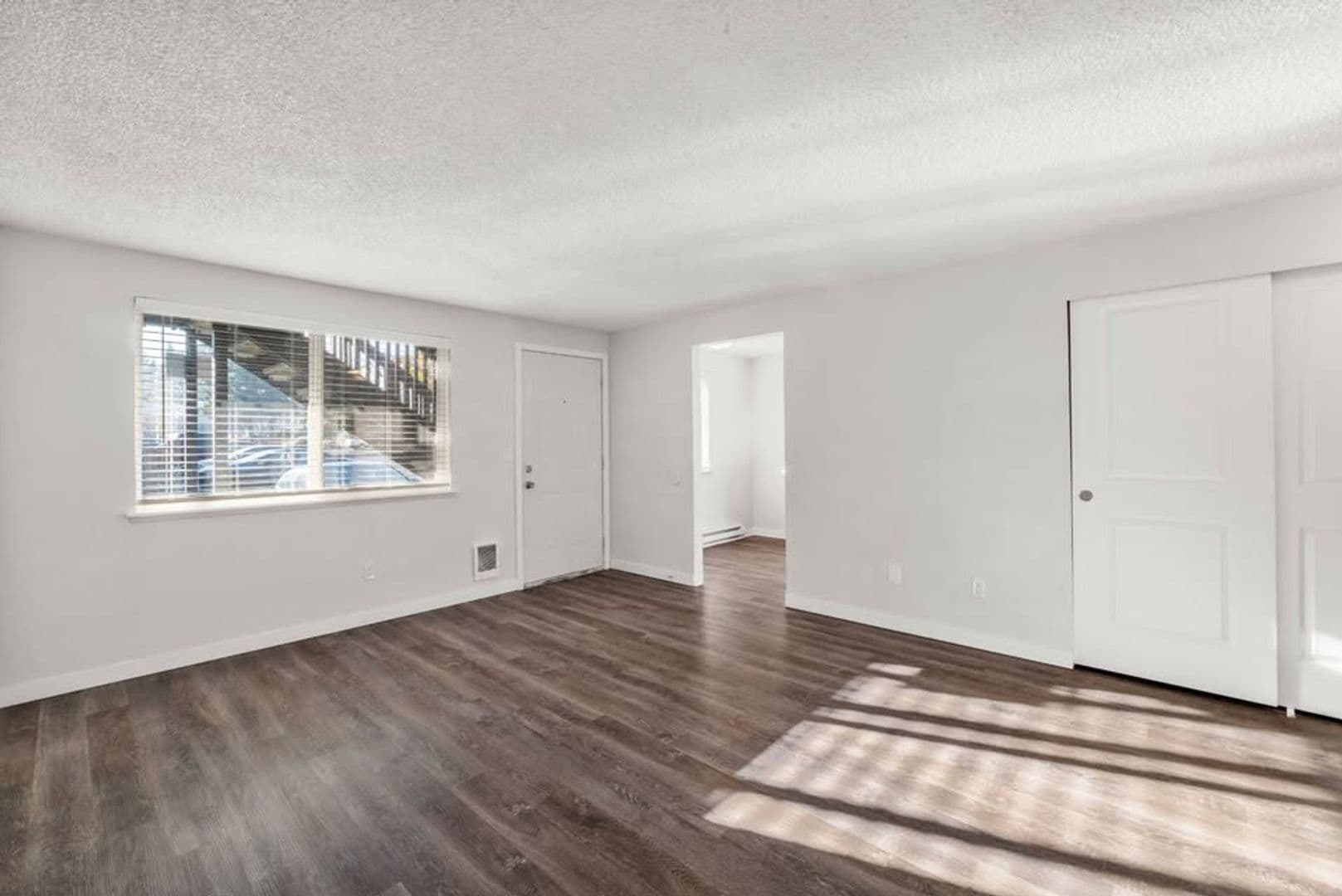 Tacoma Apartment: 5211 96th Street E
