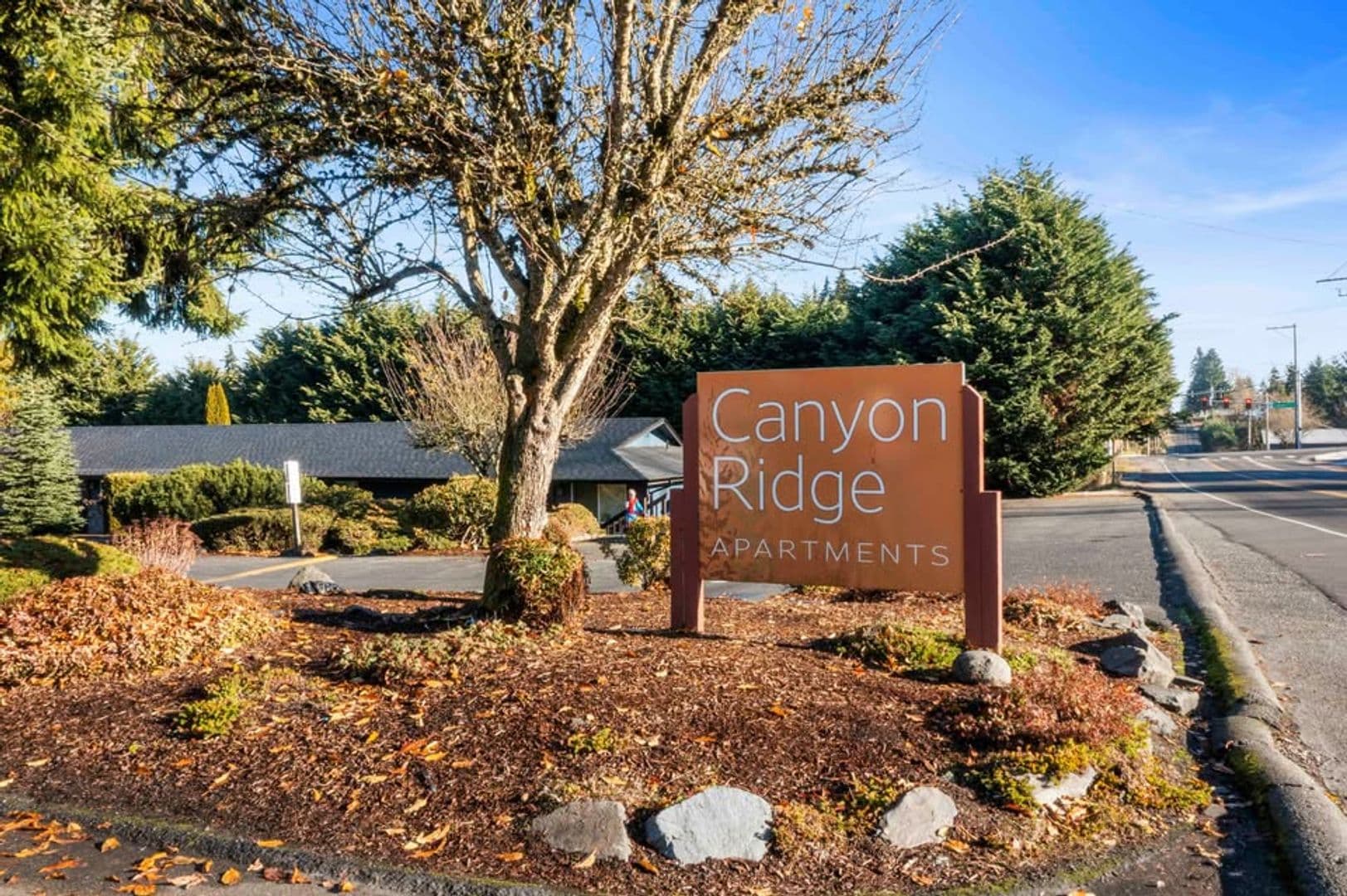 Tacoma Apartment: 5211 96th Street E