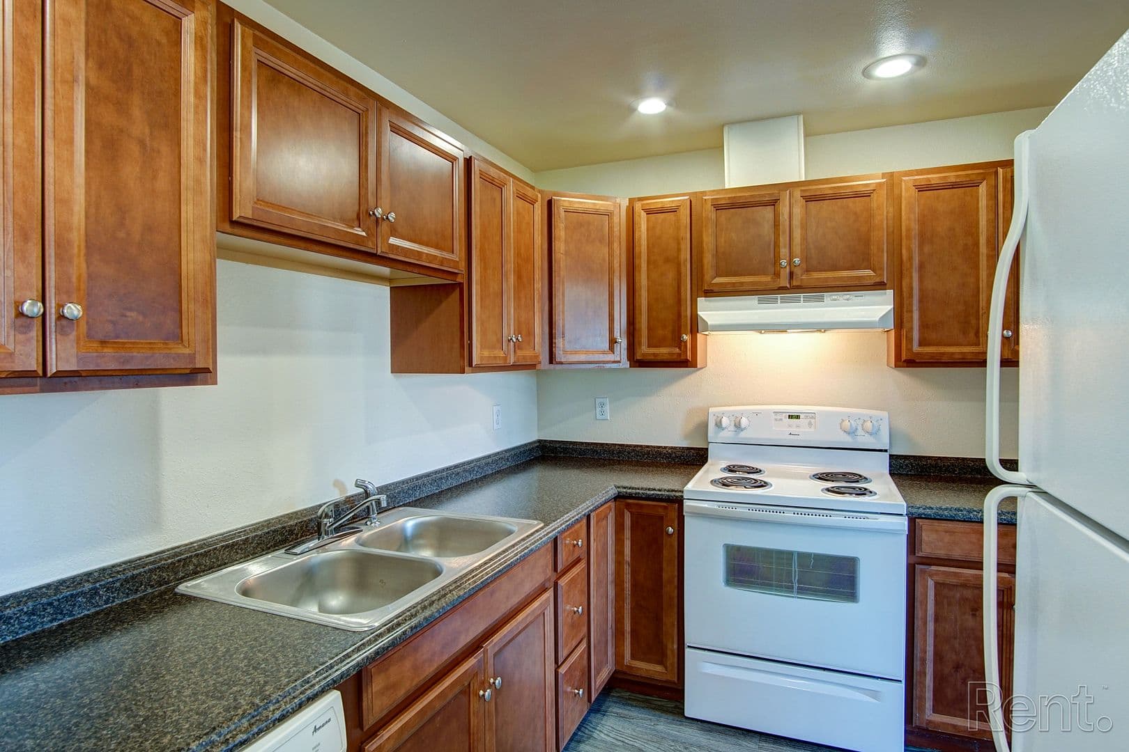Wenatchee Apartment: 819-821 Malaga Ave