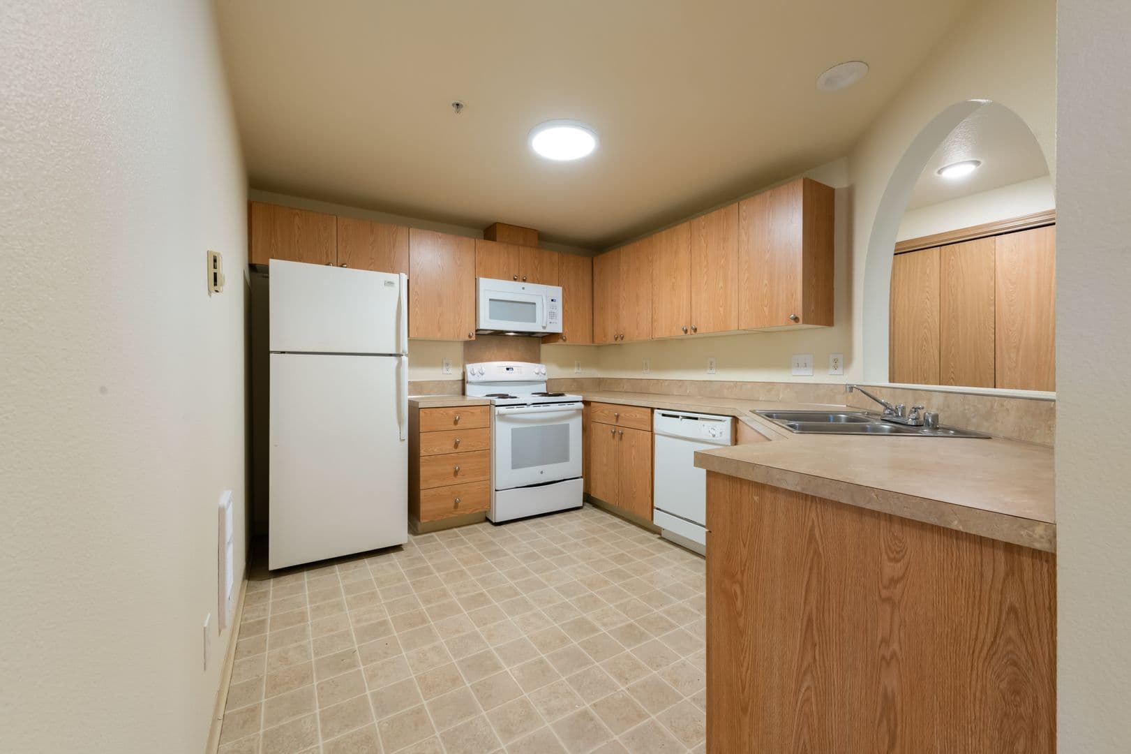 Battle Ground Apartment: 419 SE Clark Ave