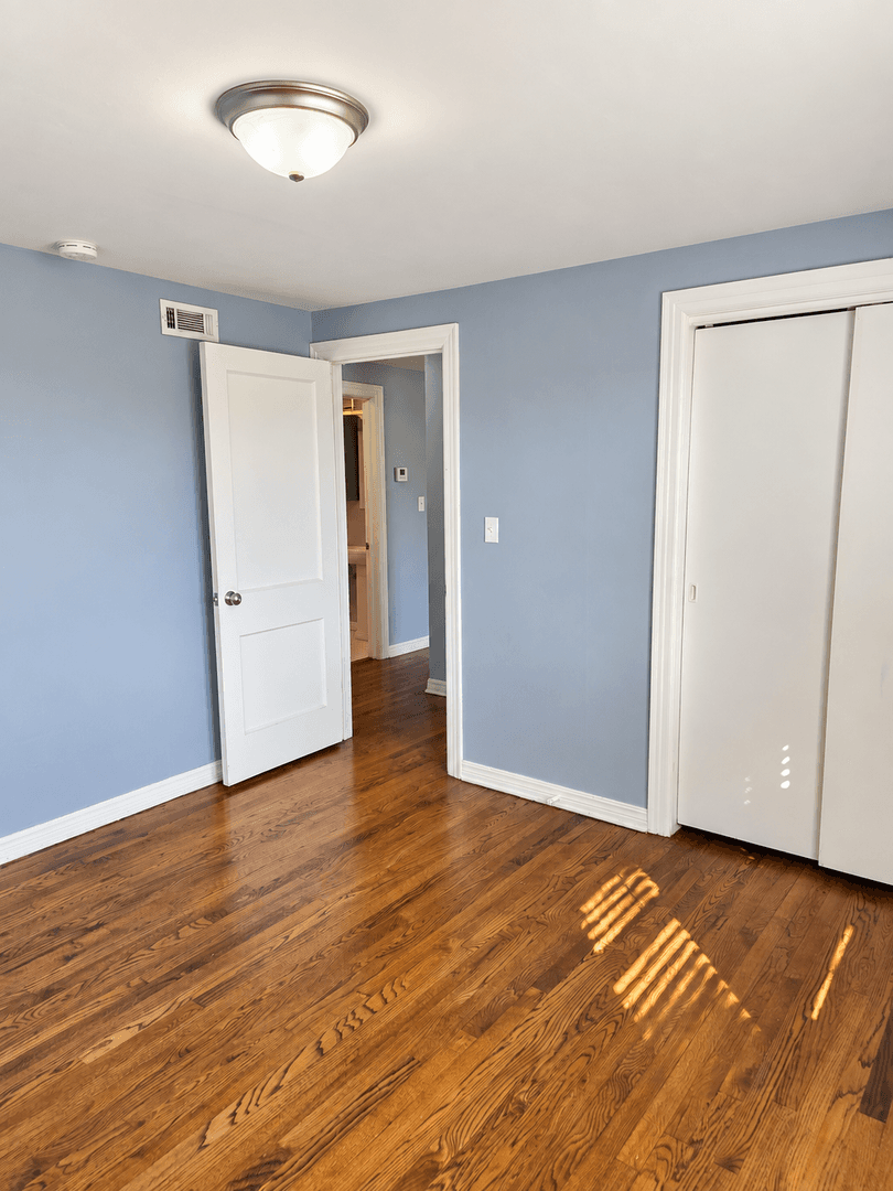 Oklahoma City Apartment: 2301 N Gatewood Ave