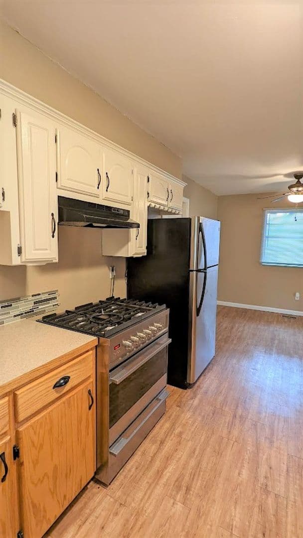 Bethany Apartment: 7934 NW 40th St