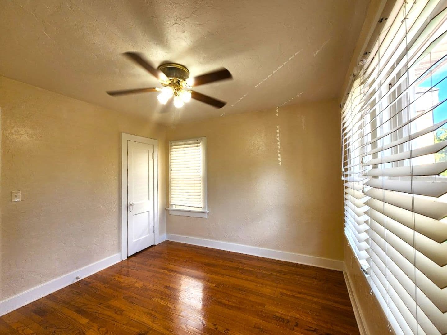 Oklahoma City Apartment: 1403 N Miller Blvd