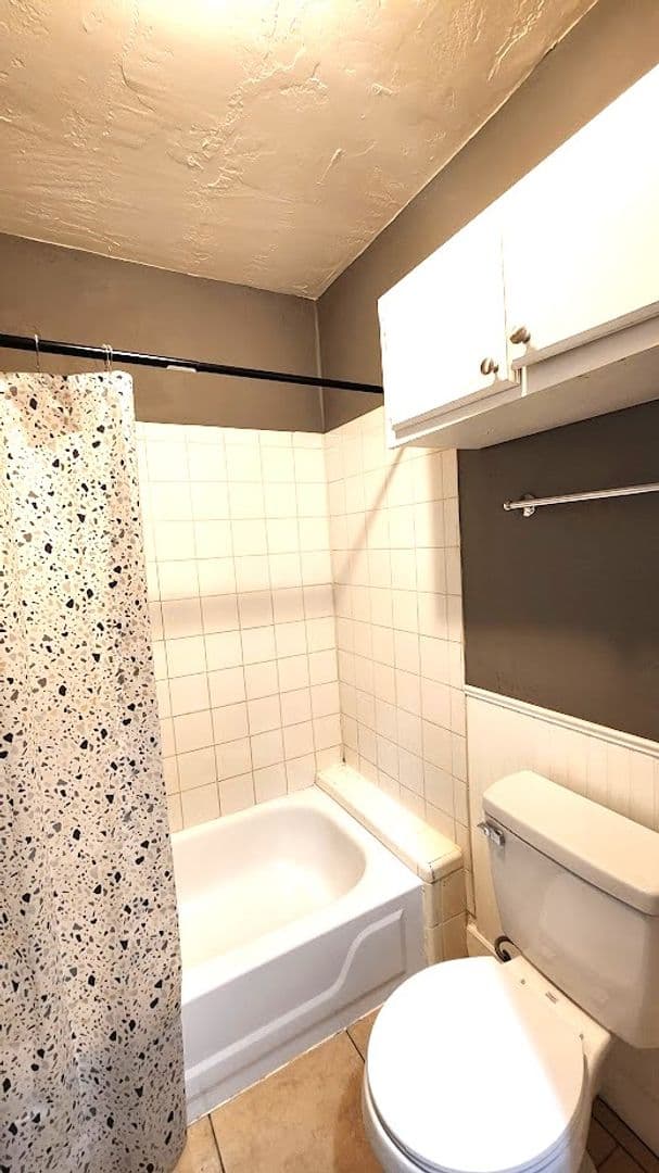 Oklahoma City Apartment: 514 NW 27th St, Apt 4