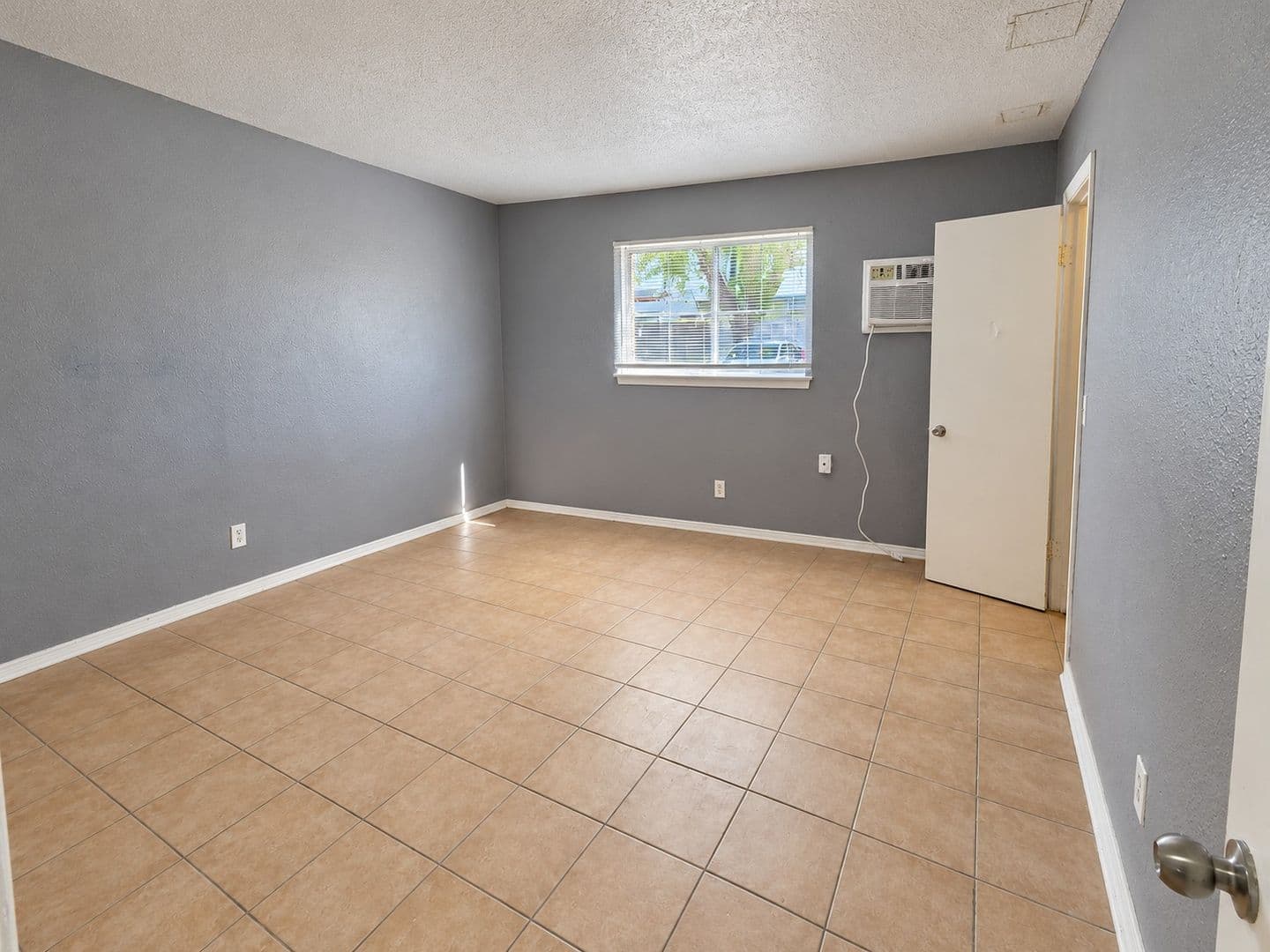 Oklahoma City Apartment: 3738 N Nicklas Ave