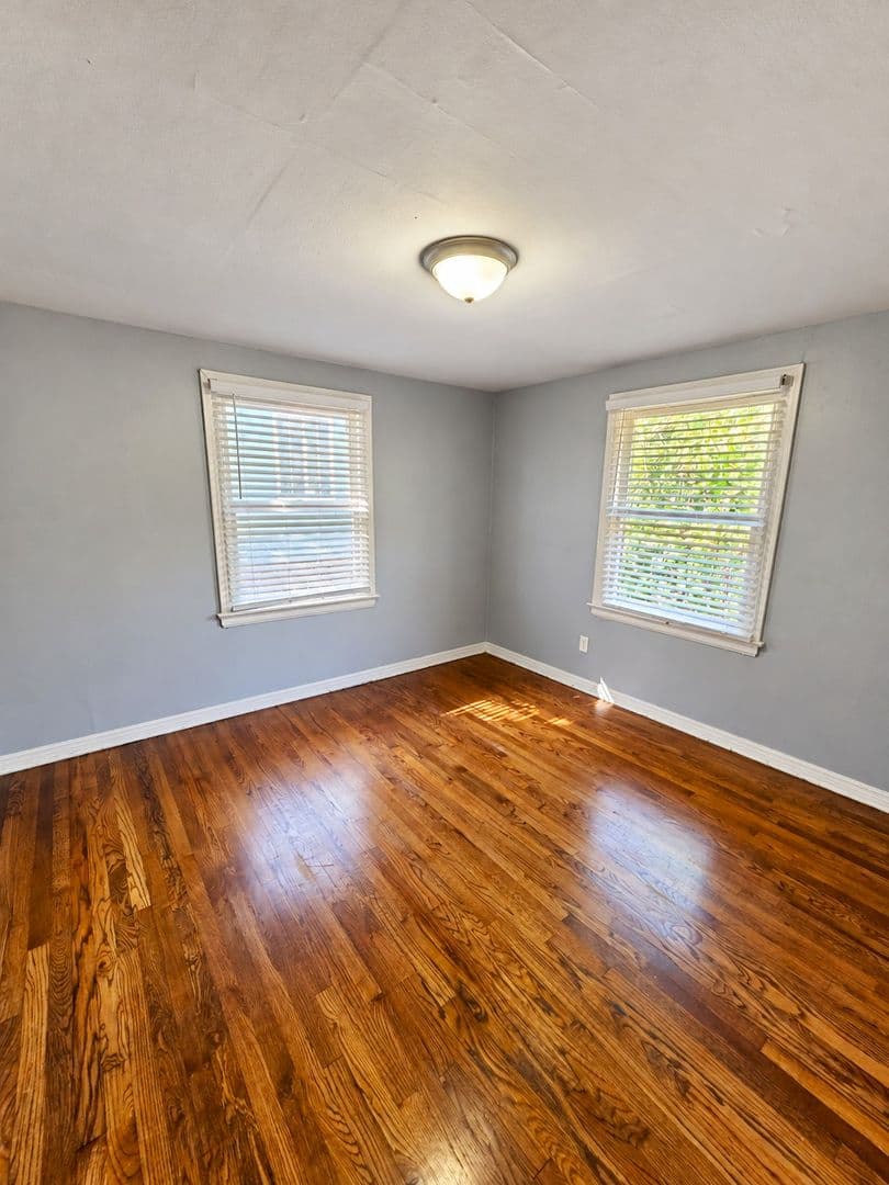 Oklahoma City Apartment: 2301 N Gatewood Ave