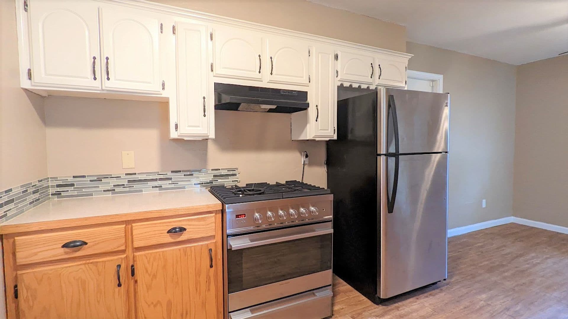 Bethany Apartment: 7934 NW 40th St