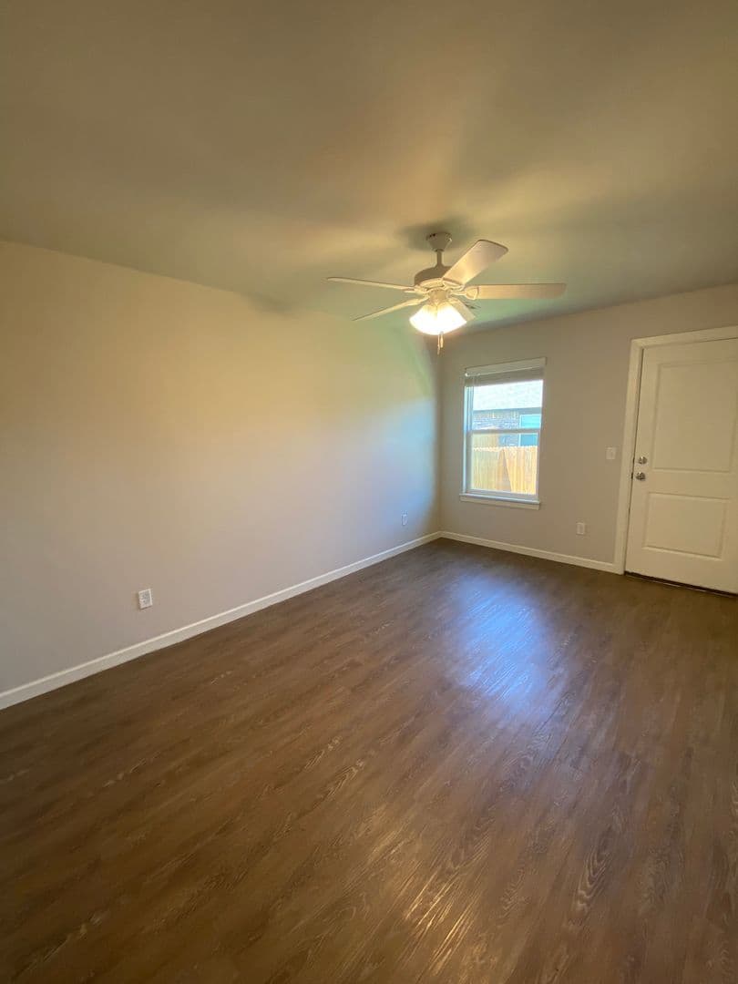 Oklahoma City Apartment: Summit Ridge