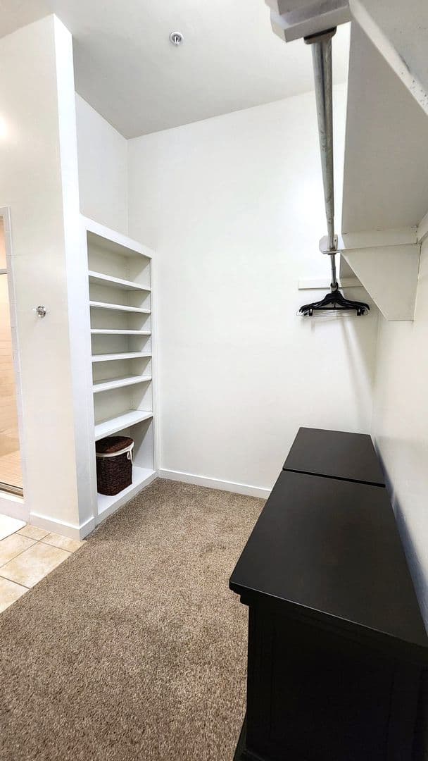 Oklahoma City House: 1 NE 2nd St Apt 409