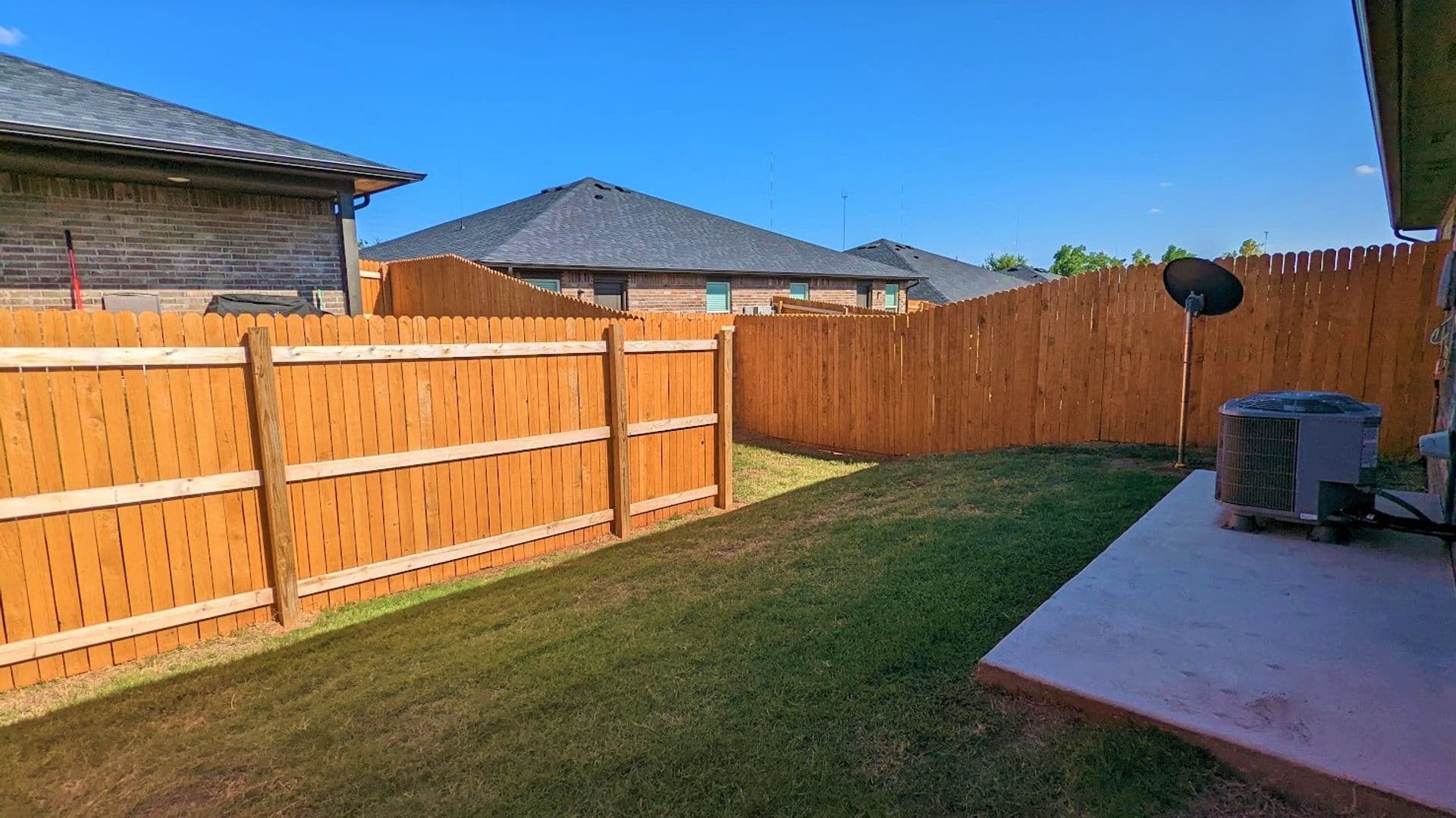 Oklahoma City Apartment: Summit Ridge